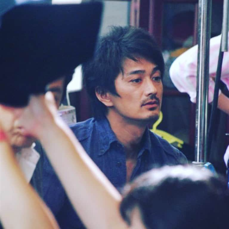 加藤厚成さんのインスタグラム写真 - (加藤厚成Instagram)「【出演情報〜11/2まで配信〜】 映画『TAP　完全なる飼育（R15＋）』がGYAOにて完全なる無料配信中。 映画館に行きそびれた方は、お是非に！ ただ、この手のバイオレンスものが苦手な方は閲覧注意です。13分過ぎくらい〜、僕、目も当てられないくらいのとっても可哀想な状況下に置かれてしまっているので。。。 https://gyao.yahoo.co.jp/episode/6322ad15-cd32-4739-baca-d6cb24c9e886?source=external.other.share.iosapp  #映画 #movie #完全なる飼育」10月28日 5時51分 - koseikato