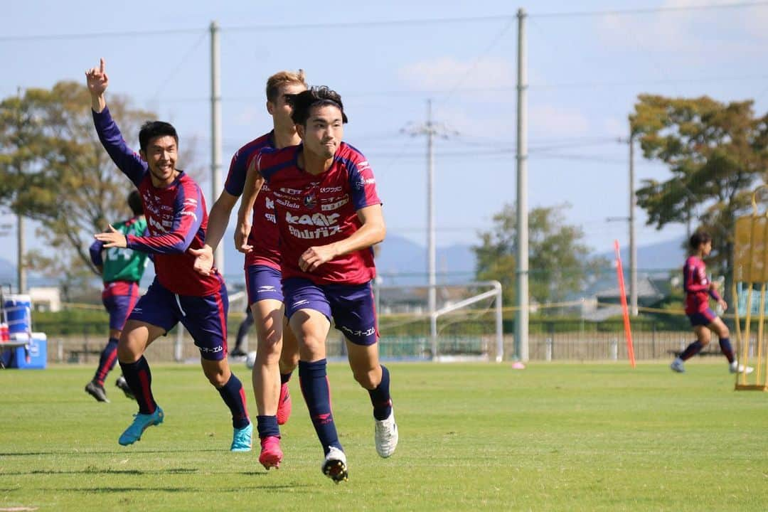 宮崎幾笑さんのインスタグラム写真 - (宮崎幾笑Instagram)「🍠🍁⚽️  #ファジアーノ岡山 #宮崎幾笑」10月28日 15時52分 - kiwara_miyazaki