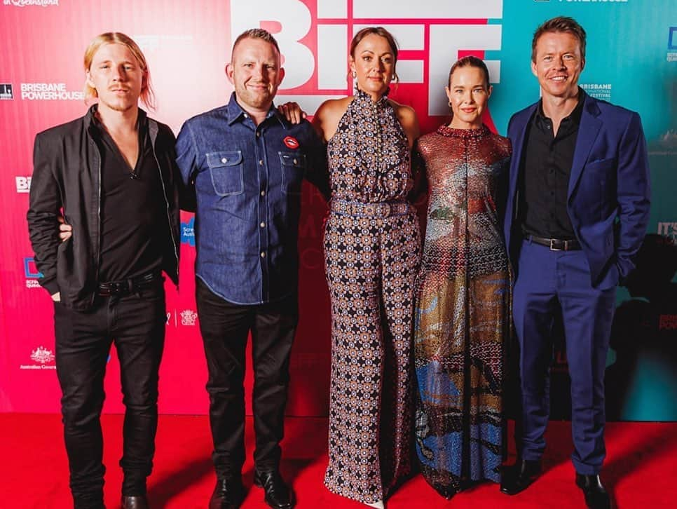 トッド・ラサンスさんのインスタグラム写真 - (トッド・ラサンスInstagram)「With some excellent, excellent EXCELLENT humans 🙌 Seriously Red premiere @bneintlfilmfest  @krewboylan absolutely ROCKS this on every level. Ridiculously proud. In theatres November 24 @roadshow @dollhouse_pictures #seriouslyred」10月28日 17時25分 - toddjlasance