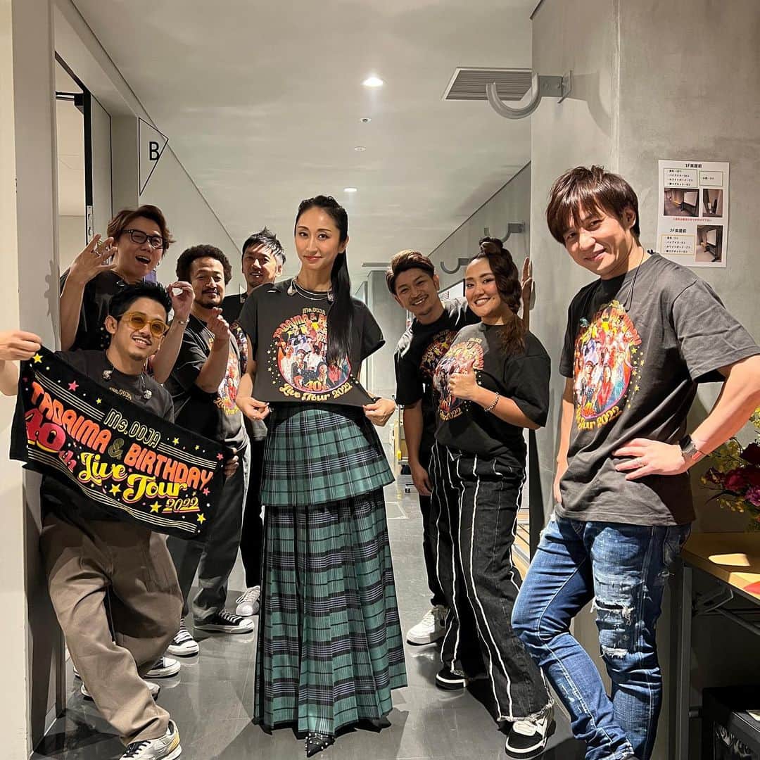 Ms.OOJAのインスタグラム：「BIRTHDAY LIVE in YOKOHAMA  みなさんありがとうございました💕  幸せやぁ、誕生日だもん！  #msooja #BDL #zeppktyokohama」