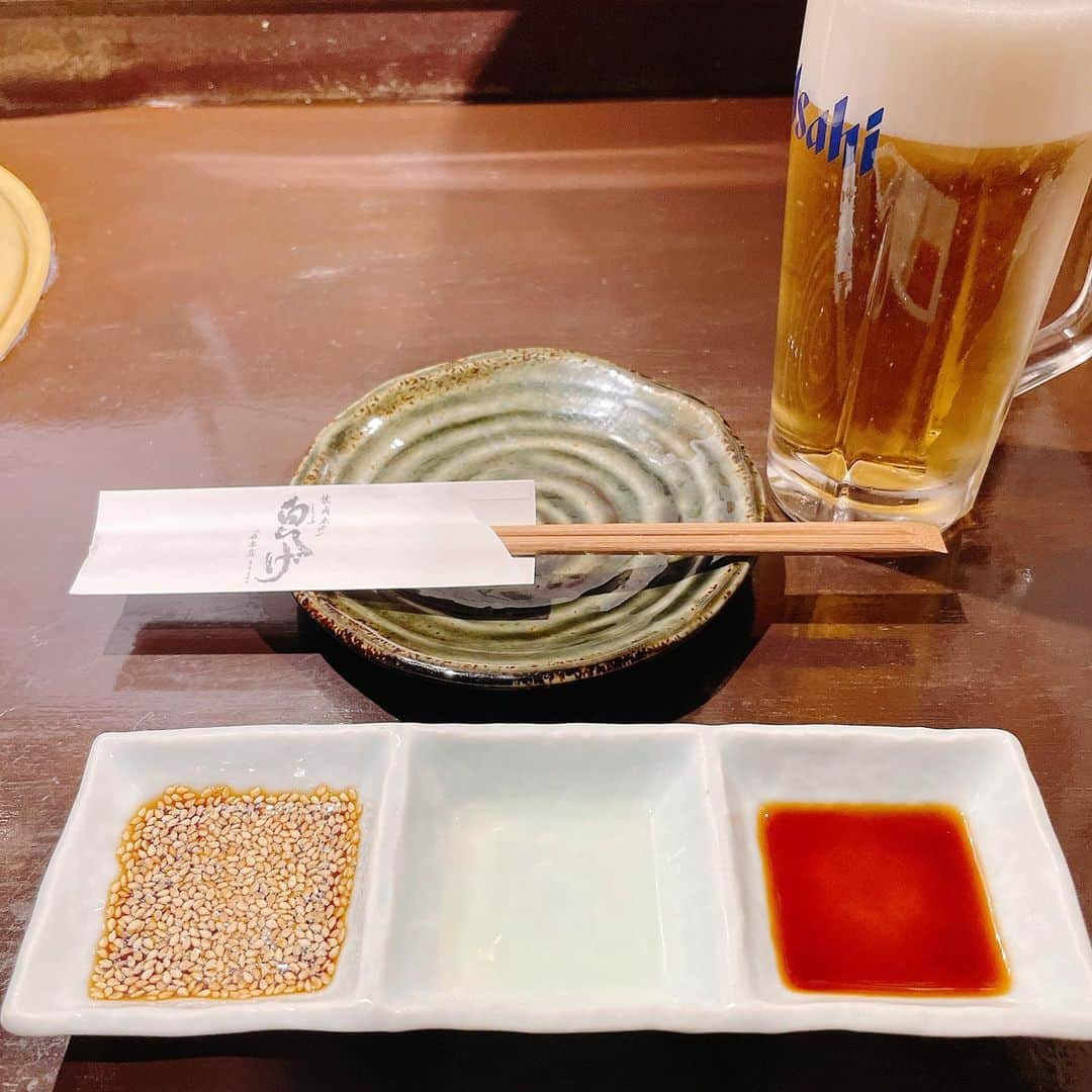 葉月里緒奈さんのインスタグラム写真 - (葉月里緒奈Instagram)「『白ひげ』さんの辛冷麺が食べたくて行ったのにお肉を食べ過ぎて辿りつけなかった。　 Mちゃん、リベンジ一緒によろしくね(笑)。 #焼肉#焼肉白ひげ#焼肉ホルモン白ひげ #おすすめ3種盛り#厚切り山形豚#きざみねぎトッピング#上たん塩#たたき胡瓜昆布和え#ユッケジャンスープ#石焼きガーリックライス #自家製杏仁豆腐#rionahazuki」10月29日 10時13分 - riona_hazuki