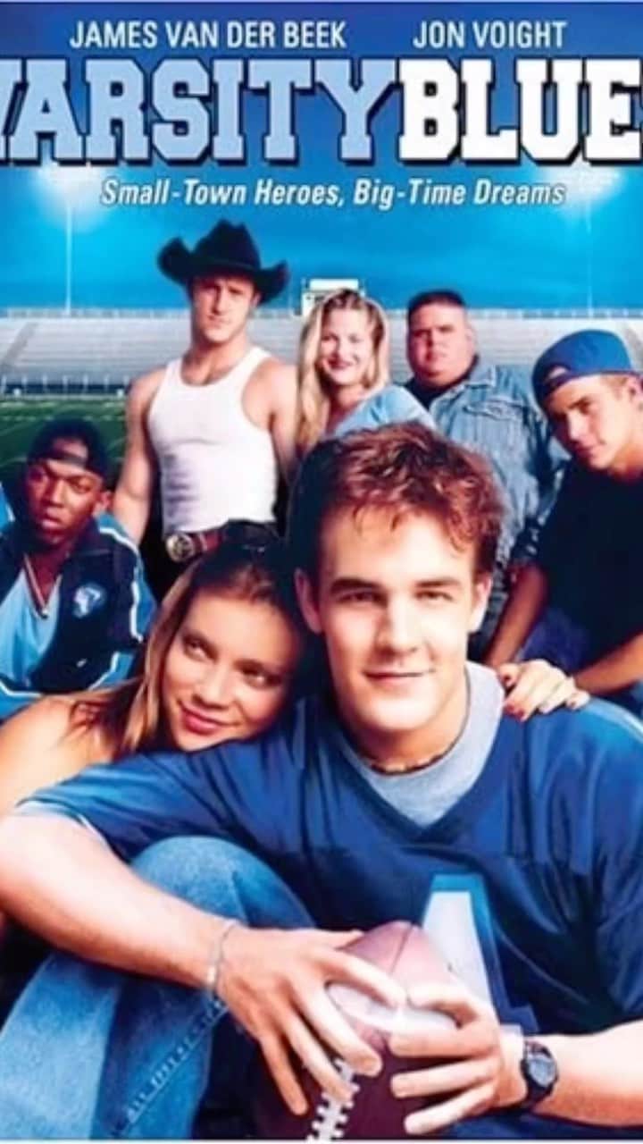 ホープ・ビールのインスタグラム：「When your husbands favorite movie is #varsityblues  . #halloween #halloween22 #whipcreambikini」