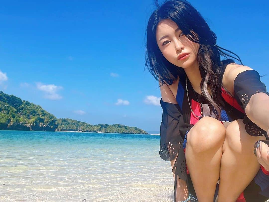 叶恵まそらさんのインスタグラム写真 - (叶恵まそらInstagram)「1人石垣島してきた🌴 デッドドライブ克服の為ペーパードライバーだけど1人で車レンタルして島一周してきた。 なんとかなったので多分何事も気合いで何とかなりそうな気がしました。 出来なさそうな事潰す事に最近ハマってます。」10月29日 20時28分 - kanaemasora