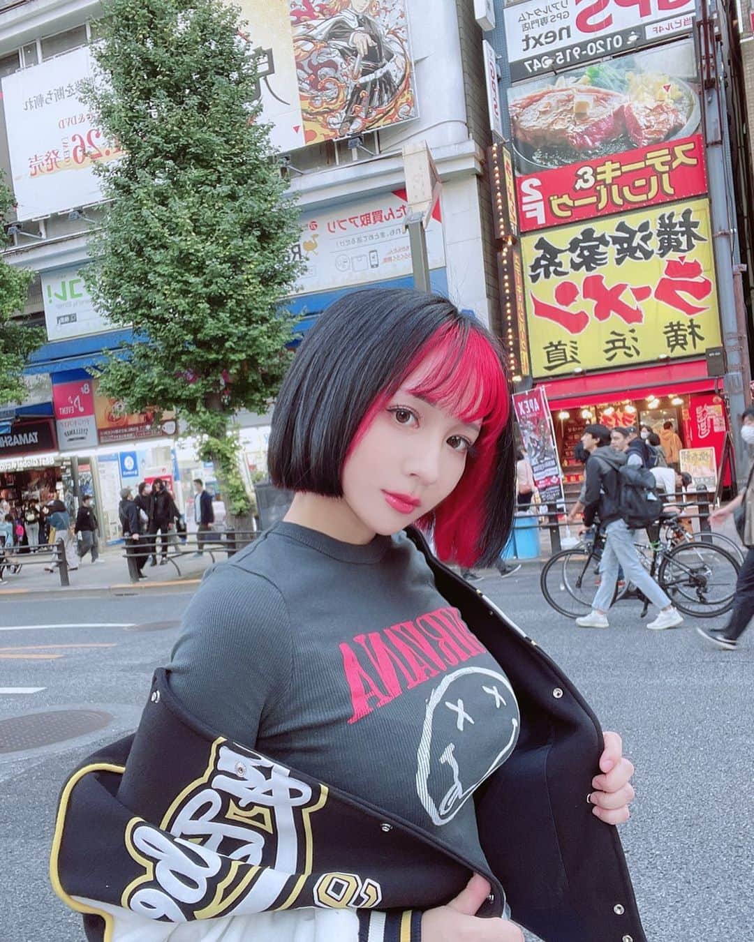 千尋のインスタグラム：「新髮色✨✨✨✨ 設計師 @samkuo_style」