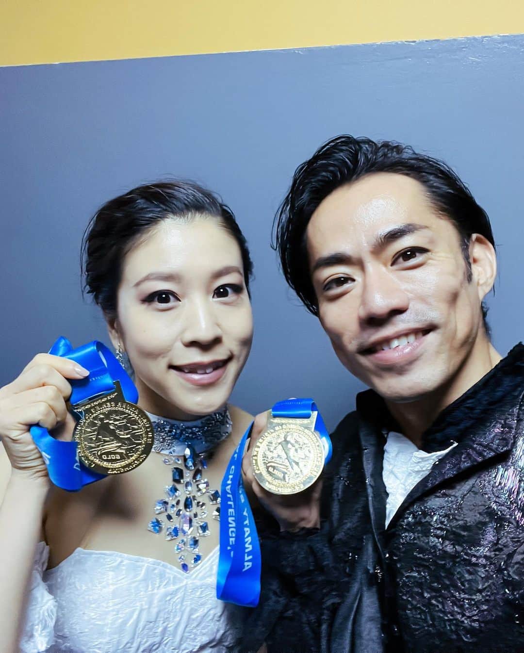 高橋大輔さんのインスタグラム写真 - (高橋大輔Instagram)「SKATE AMERICA & DENIS TEN MEMORIAL CHALLENGE  応援してくださった皆様ありがとうございました。 初戦から2戦連続とハードスケジュールではありましたが、2戦とも実りある試合になりました！ これからまだまだブラッシュアップしていき、素敵な作品になるように励んでまいりたいと思います！  @k.a.n.a.m.u.r.a  @kanadai_team_official  #かなだい  #アイスダンス  #村元哉中 #高橋大輔 @skycourt50  @pumajapan」10月30日 4時39分 - d1sk_t