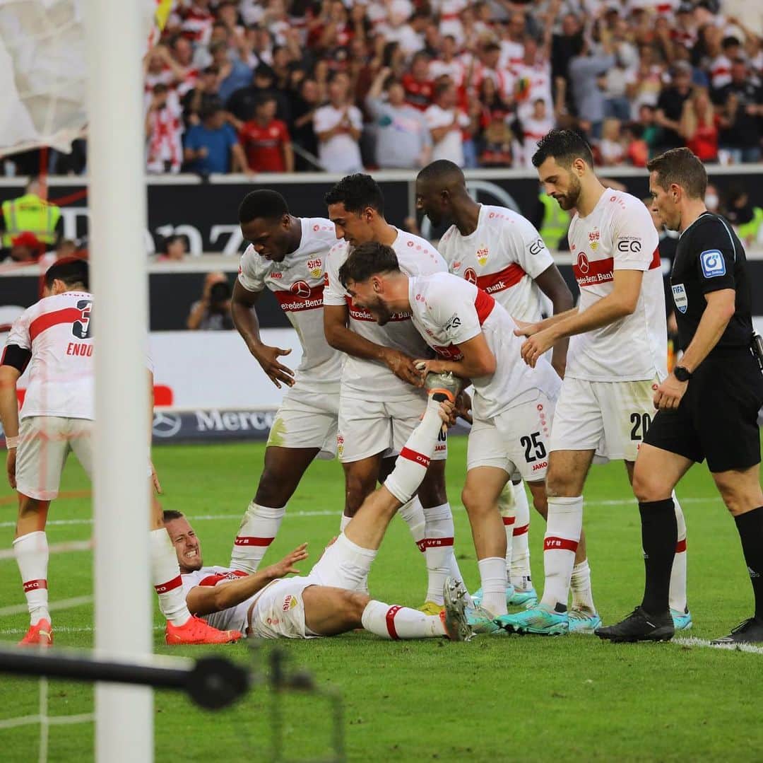 ヴァルデマール・アントンのインスタグラム：「Geiles Spiel! Bin sehr stolz auf meine Mannschaft @vfb , geile Stimmung. #wowa⛰」