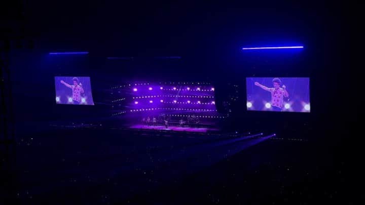 のインスタグラム：「Bruno Mars JAPAN TOUR 2022行ってきました☺︎︎ アレンジもフェイクも、次元違いの圧倒的クオリティでかっこよすぎました、 あっという間の夢の時間、ありがとうございました！☺︎︎   #ブルーノマーズ  #BrunoMars  #Japantour2022  #東京ドーム  #5domessoldout」