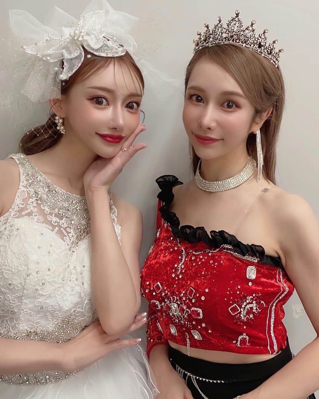ありしゃんのインスタグラム：「札幌コレクション🤍✨ キララ姫の楽屋入ったら嘘かと思う量のラーメン食べてた👸🍜」