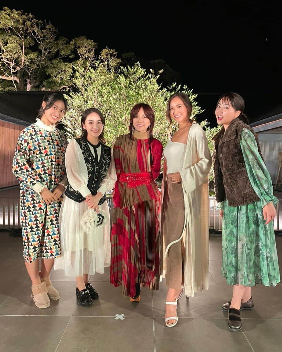 平祐奈さんのインスタグラム写真 - (平祐奈Instagram)「🌍🕊💚 宗像国際環境会議  今年も個性豊かな皆様とお会いできてとても刺激的で学びが沢山ありました。  ありがとうございました🌱 #宗像大社 #宗像国際環境会議」10月31日 0時03分 - yunataira_official