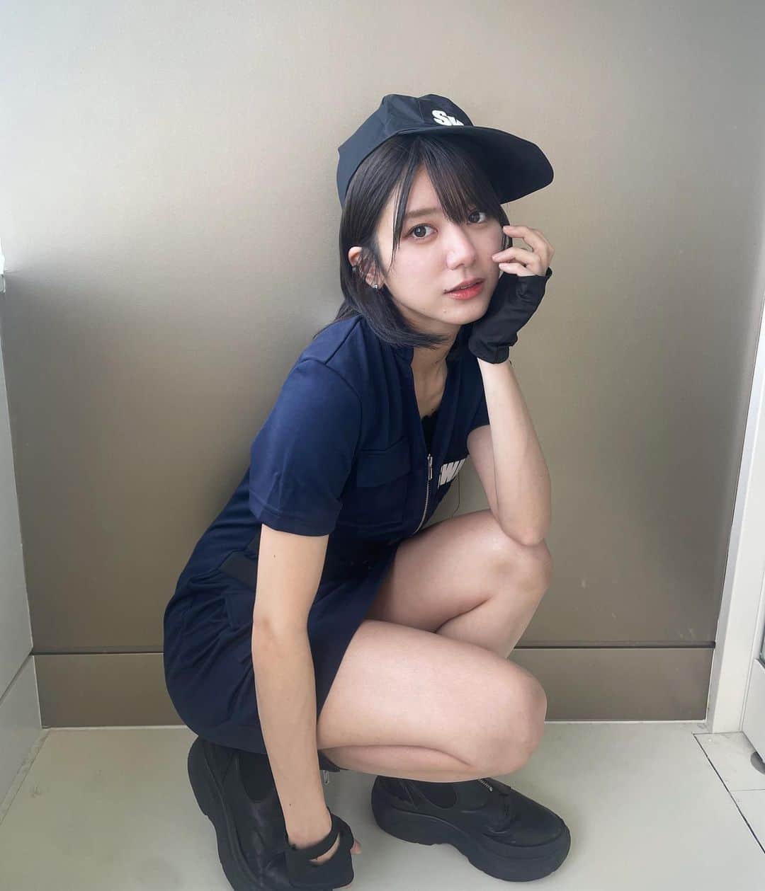 のインスタグラム：「#久しぶりのリップグロス  #お話会  #ハロウィンコスプレ   👩🏻‍🏭💞🚓🚨」