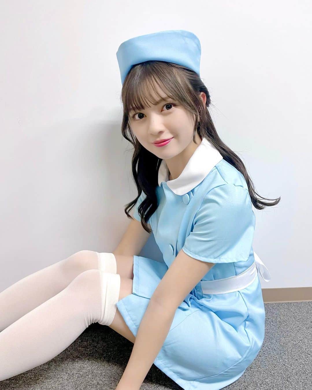 廣川奈々聖のインスタグラム：「今年のハロウィン(ˆ. ̫ . ˆ)♡💞 ⁡ ⁡ いつもメイドさんにしちゃうから 今年は久しぶりにナースにした！🐰水色着れてうれしい〜☁️🤍🏹 ⁡ ⁡ ⁡ ⁡ #ハロウィン仮装 #ハロウィン #halloweencostume」