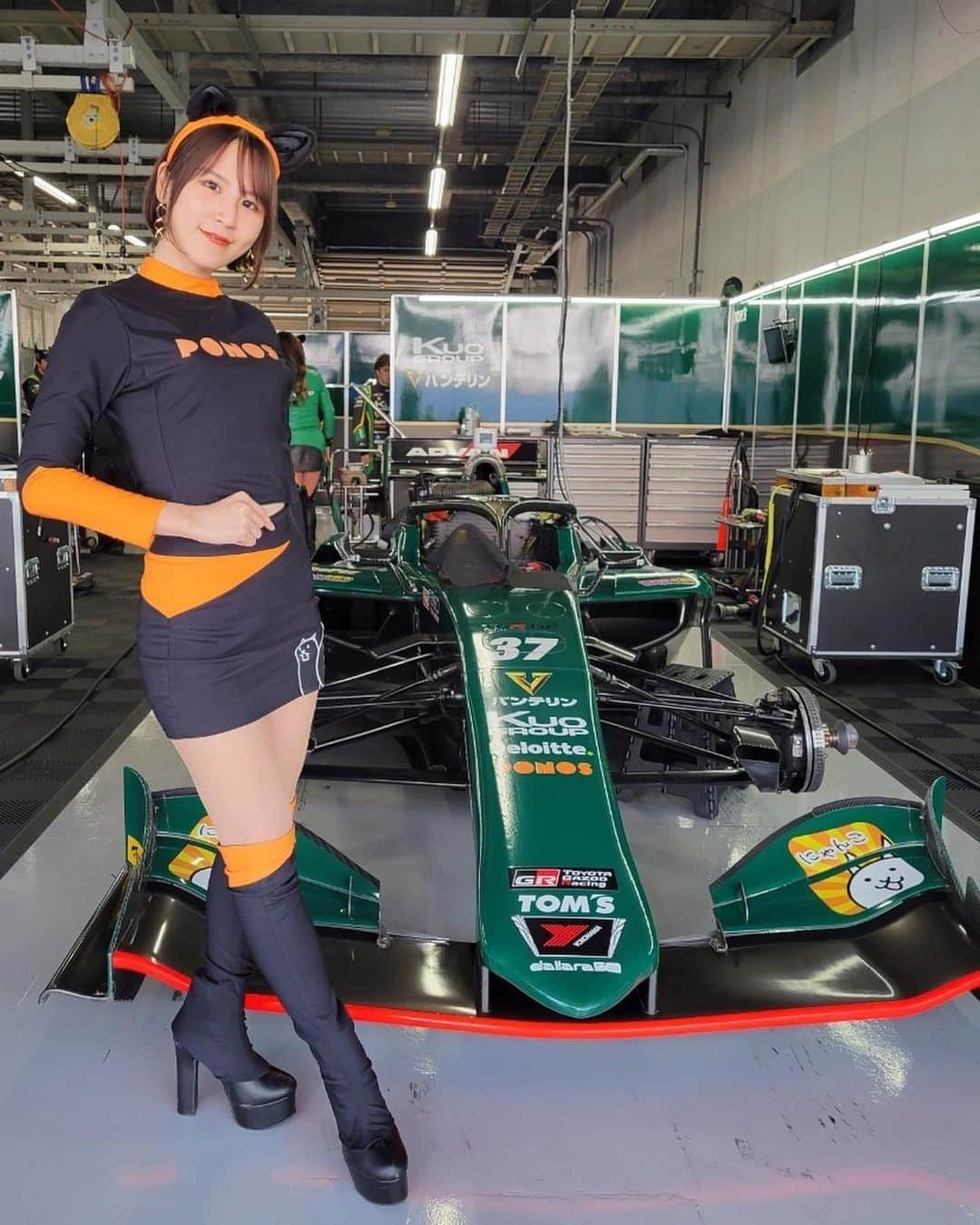 五十川ちほさんのインスタグラム写真 - (五十川ちほInstagram)「SUPER FORMULA R.d10！ 最終戦お疲れ様でした🏎✨ . . 37号車宮田選手が3位表彰台🥉！ 36号車ジュリアーノ選手は17位チェッカーとなりました！🥺 . 最終戦で表彰台に登る姿を見させていただいて、team TOM'Sのレースクイーンとして感動しました🥹 . . 私のSF初めてのチームがTOM'Sで、そして今年のレースクイーンのメンバーで本当に嬉しく思います😭 チームの皆さんは暖かく沢山の事を気にかけてくださって、 RQのみんなは優しくて面白くて、控え室にいる時も移動する時もずっと爆笑の日々で\( *´ω`* )/  最高の1年でした。 . . . にゃんこ大戦争ガールズに過去2度落ちたうえで、今年もう1度諦めずにエントリーして良かったなと心底思います。 私をにゃんこSFに選んでくださって本当にありがとうございました。 . . 暖かくて楽しい1年をありがとうございました。 team TOM'Sラブです🫶🧡 . . . . #SUPERFORMULA #formula #toms #sf  #costumedesign #race #racequeen #gridgirls #ponos #circuit #japanesegirl  #japaneseculture #racingstart #SUPERFORMULA #formula #にゃんこ大戦争 #にゃんこ #にゃんこ部 #猫耳 #レースクイーン #鈴鹿サーキット #三重県観光 #サーキット #コスチューム #コスプレ女子  #ハロウィンコスプレ #車好きな人と繋がりたい」10月30日 22時33分 - chiho1128_i