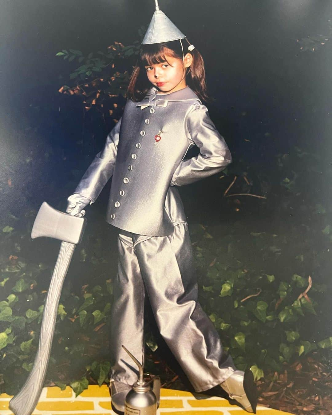 ミランダ・コスグローヴさんのインスタグラム写真 - (ミランダ・コスグローヴInstagram)「The Tin Man ❤️ Happy Halloween 🎃」10月31日 10時10分 - mirandacosgrove