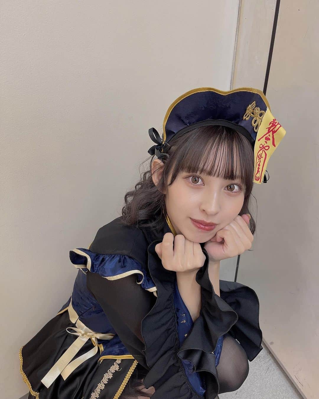 沖口優奈のインスタグラム：「🍬🎃✞👻trick or treat👻✞🎃🍬  #ハロウィン #仮装 #キョンシー」