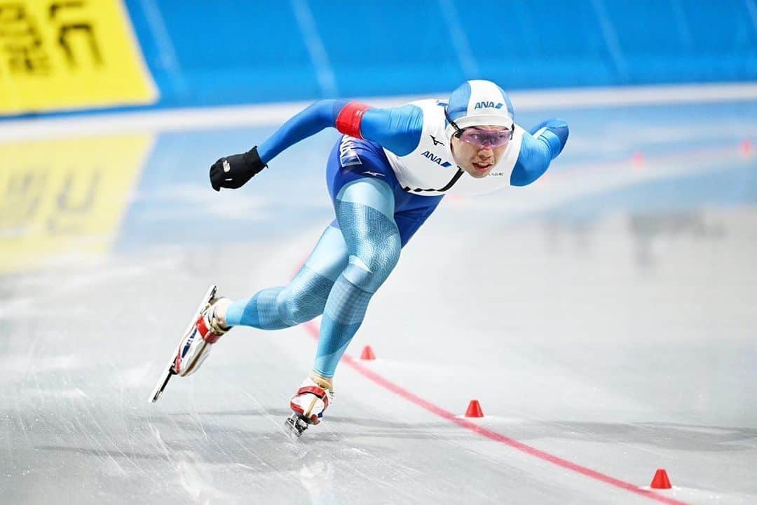 一戸誠太郎さんのインスタグラム写真 - (一戸誠太郎Instagram)「🏆大会結果 . . 5000m 6:30.33 4th 1500m 1.46.93 5th MASS 6th  派遣標準ギリギリでしたが(1500m,5000m,10000m,TP,MS) で日本代表に選考されました🥦 国内ベストには程遠いですが体調不良からのリカバリーを考えたらナイストライでした。 この1週間は菅平で練習と計30時間近いミーティングをしたのは思い出ですね笑 @junyamiwa  来週からのWorld Cup4大会頑張ってきます🔥🔥  #スケモリ隊 #ANA #スピードスケート #speedskating」10月31日 18時10分 - sich_55