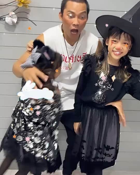 トニー・ジャーのインスタグラム：「Happy Halloween 😂😂😂🎉🎊❤️」