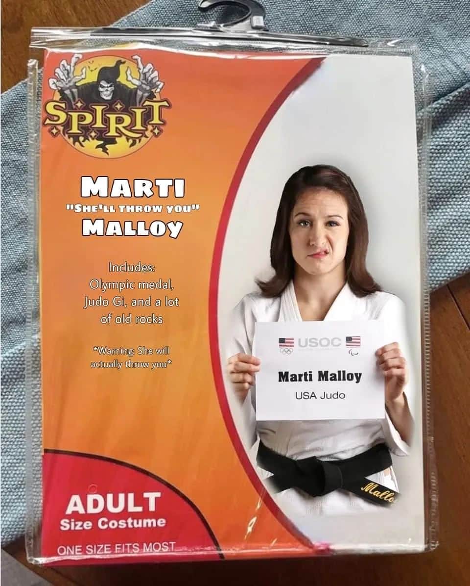 マルティ・マロイのインスタグラム：「Available while supplies last. Send all payments to @kaleightompkins 🎃」
