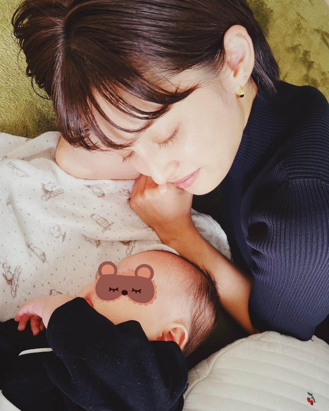 宮司愛海さんのインスタグラム写真 - (宮司愛海Instagram)「生命について考えた週末でした。 身体も心も大切にしながら、 今週もほどほどにがんばりましょ🙂  #妹の子供です #久々の対面 #癒し ...」10月31日 12時04分 - manami_miyaji