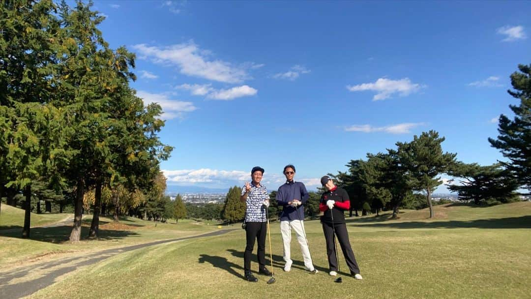 こいずみさきさんのインスタグラム写真 - (こいずみさきInstagram)「久々のゴルフ⛳️ 天気も良くて最高でした🍺 グリーン周りはボロボロ！笑  #ゴルフ #golf #群馬 #藤岡ゴルフクラブ #fyp」10月31日 12時34分 - kizm_sk