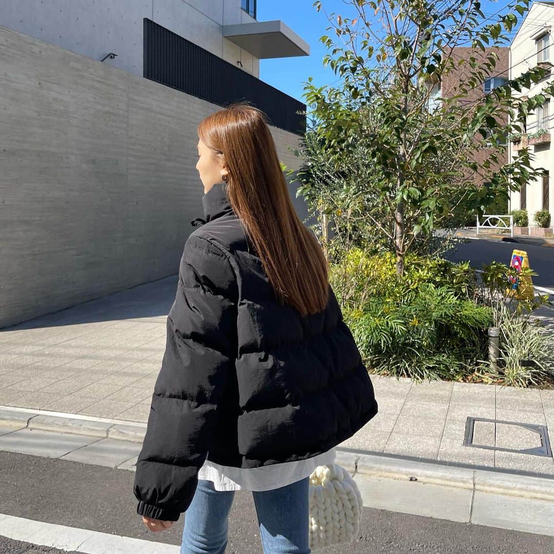 ひよんのインスタグラム：「🏂⛷❄️  9unqのダウン❤️ 本当かわいいの🥺✨ 発売までおたのしみに〜😆  #9unq #9unqダウン #ダウン #ひよん #ひよんコーデ」
