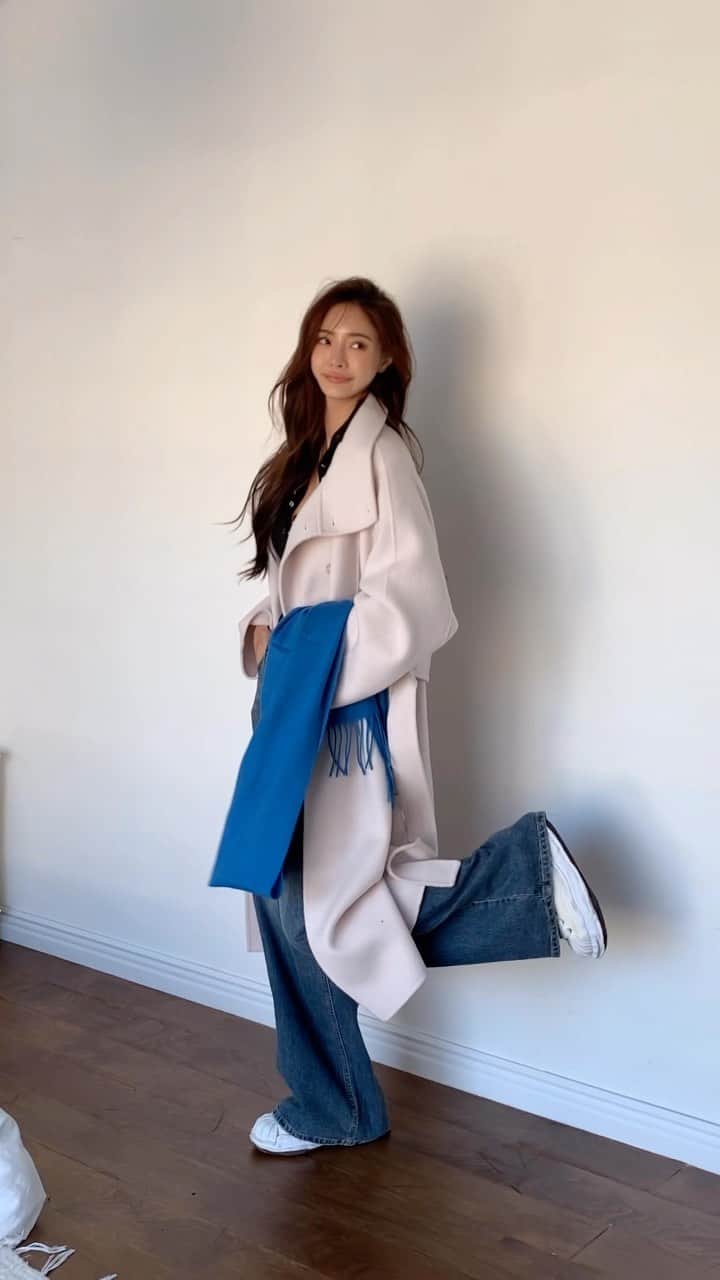 キム・ボラムのインスタグラム：「촬영때 말이 많아서 음악이 필수로 들어가야하는 나」