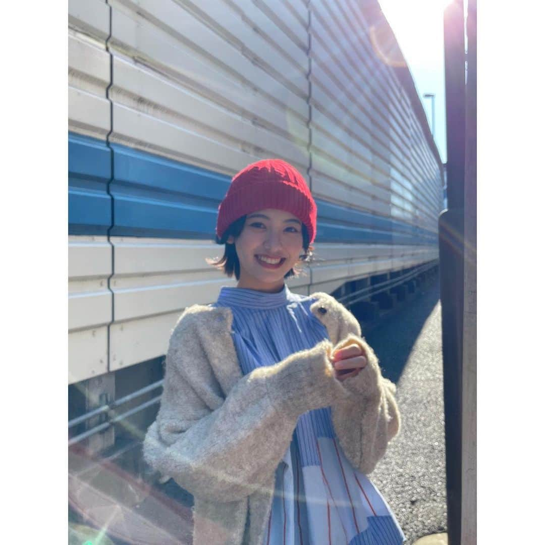 池田朱那さんのインスタグラム写真 - (池田朱那Instagram)「. 本日21歳になりました〜！  皆さんに素敵な報告が沢山できるよう精進して参りますので、応援よろしくお願い致します！  今後も明るく元気に！ 頑張ります⌄̈⃝  先日の撮影のオフショットを📷  あ、明日お知らせがありますので お楽しみに…‎✿」10月31日 19時40分 - ikeda_akana