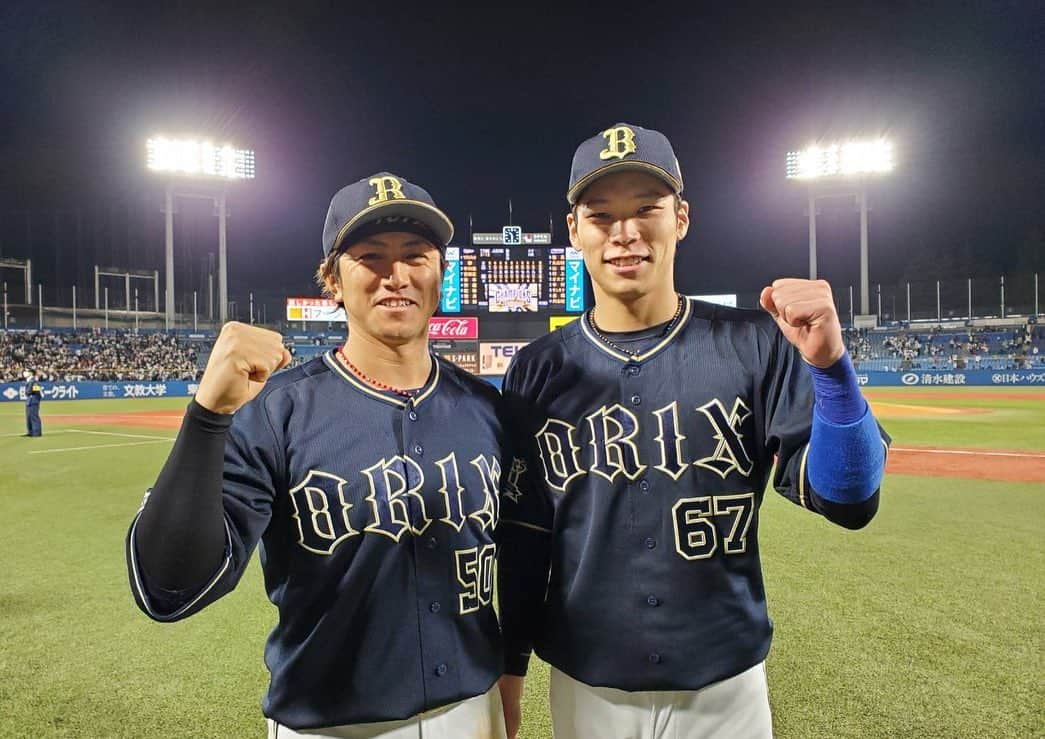 中川圭太さんのインスタグラム写真 - (中川圭太Instagram)「2022.10.30  in 明治神宮野球場  日本一🏅  一年間温かいご声援ありがとうございました。 最高の一年になりました。  2022年　"完" ⚾️」10月31日 20時22分 - orix.67