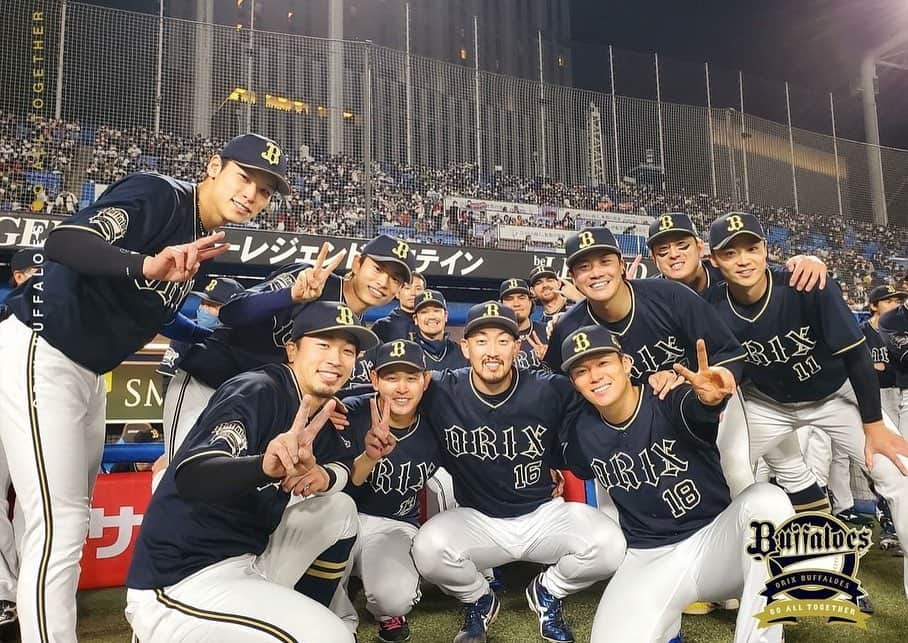 中川圭太さんのインスタグラム写真 - (中川圭太Instagram)「2022.10.30  in 明治神宮野球場  日本一🏅  一年間温かいご声援ありがとうございました。 最高の一年になりました。  2022年　"完" ⚾️」10月31日 20時22分 - orix.67