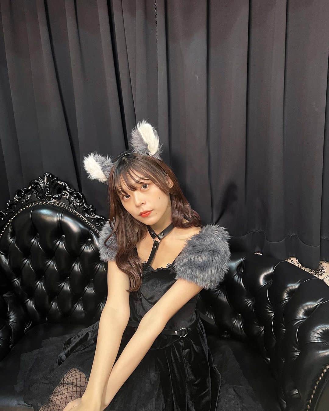 川田明日未のインスタグラム：「ハッピーハロウィン🎃👻  今年は、ウルフ🐺だーよ^ ^  #ハロウィン  #コスプレ #オオカミ #はろうぃんコスプレ」
