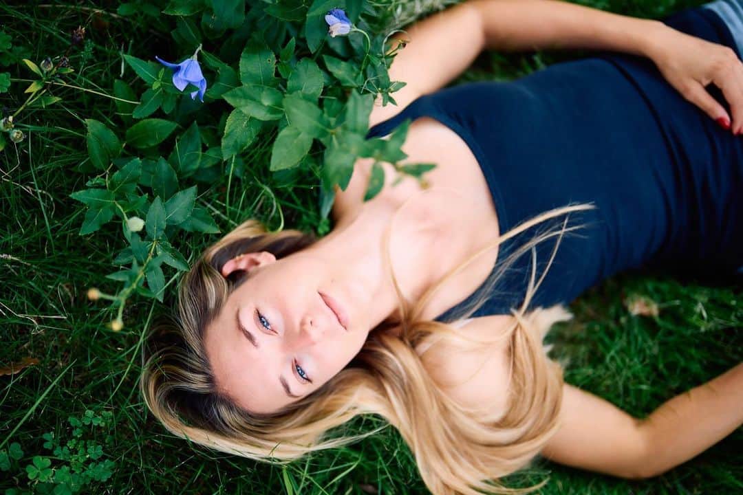 ミカエル・ミシェルのインスタグラム：「Keep dreaming. 🍀」