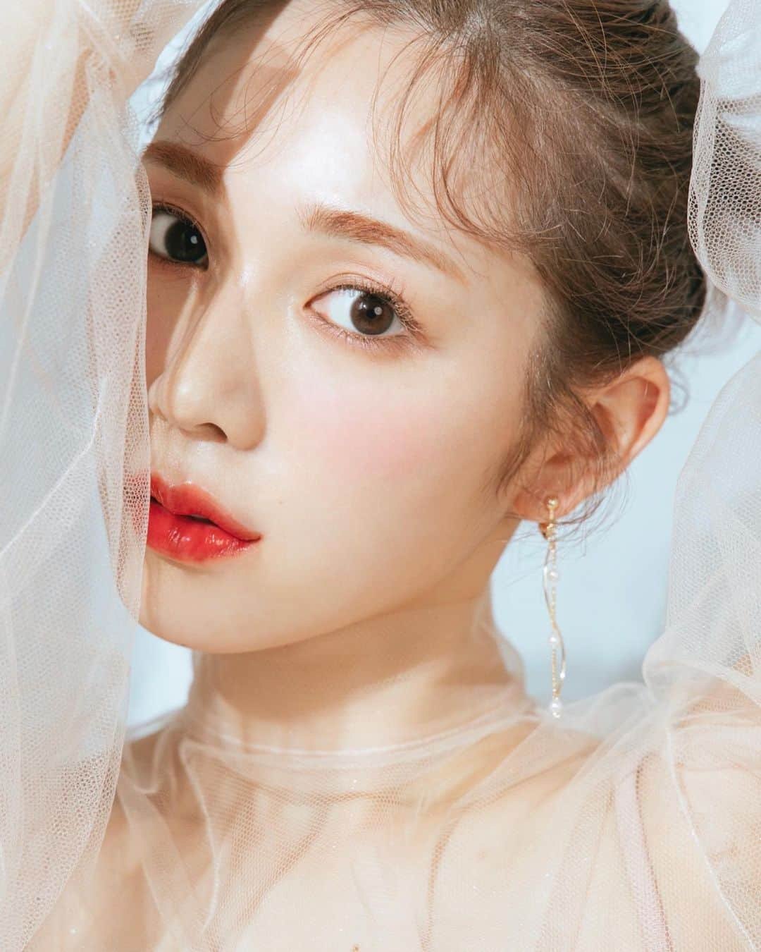 古川優香さんのインスタグラム写真 - (古川優香Instagram)「RICAFROSH JUICY LIBTINT 03 MIAROSE🌷  hair makeup @ksyknk  stylist @ucchi___12  photographer @kanbepouty   写真結構昔のやったから撮り直してもらった🫰🏻」10月31日 22時51分 - iamyukaf