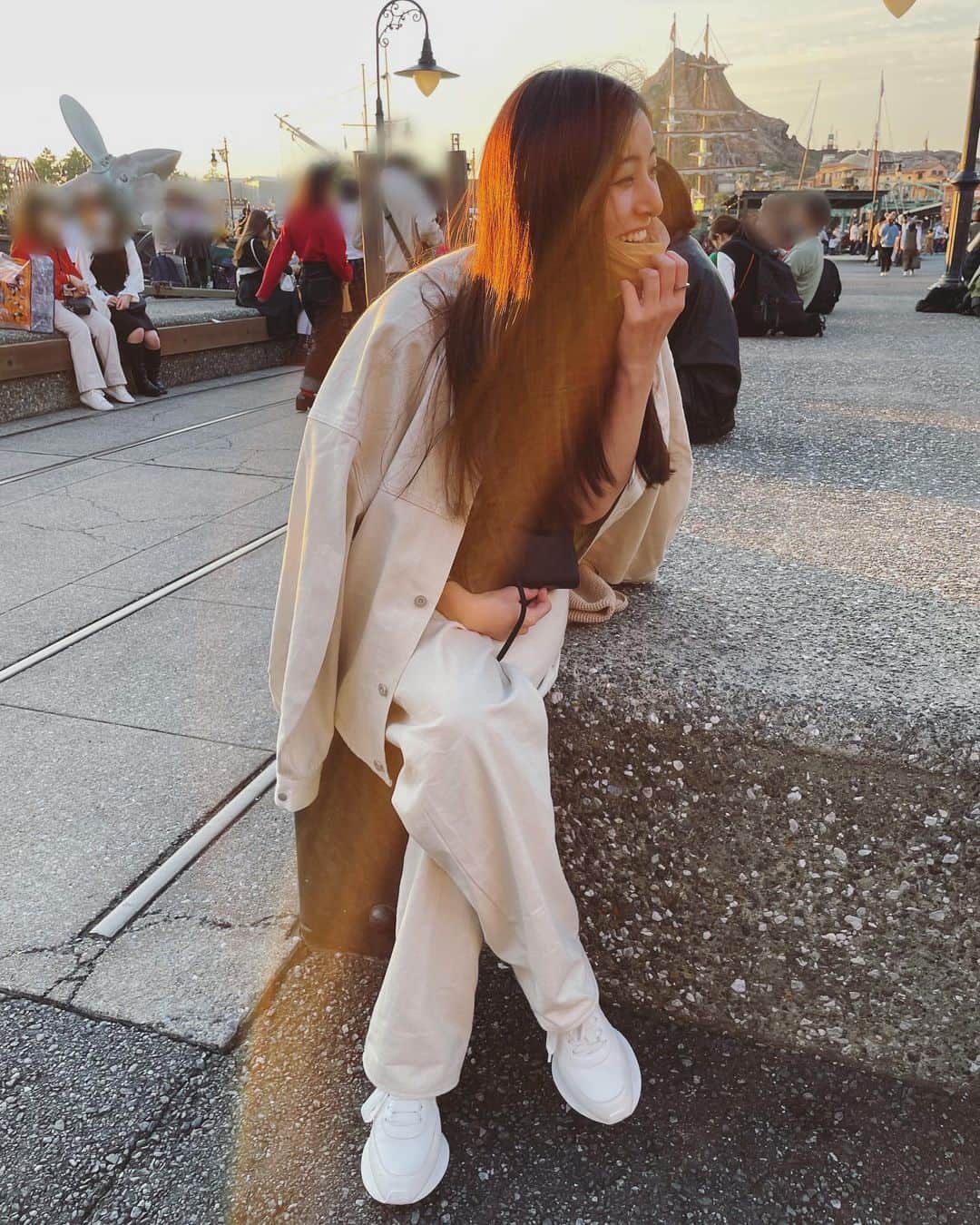 新木優子さんのインスタグラム写真 - (新木優子Instagram)「昼間はかなり暖かい日でした🐭♡ 久しぶりの家族時間は楽しくて癒しでした🤭」10月31日 22時51分 - yuuuuukko_