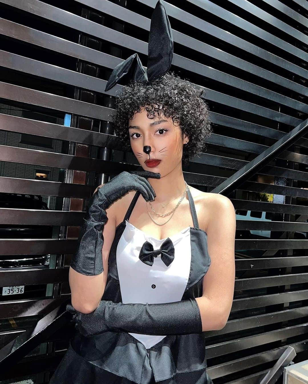 GENAのインスタグラム：「ㅤ ㅤ Happy Halloween🎃🦇✨  @karolina0824 と @kiara1003_ が 誕生日祝ってくれた！ありがとう🥹❤️‍🔥 ㅤ #ハロウィン」