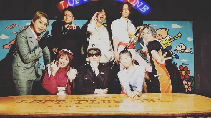 リョウマエダさんのインスタグラム写真 - (リョウマエダInstagram)「ナルシストライブに関わってからハロウィンイベントを毎年やる身体になっております(６年連続6度目) #ハロウィン#ハロウィンコスプレ#ハロウィン大喜利#警察大喜利#大和田伸也#踊る大捜査線#安住警察庁次長#髪型が全然違う#ナルシストライブ」11月1日 14時05分 - itagram0807