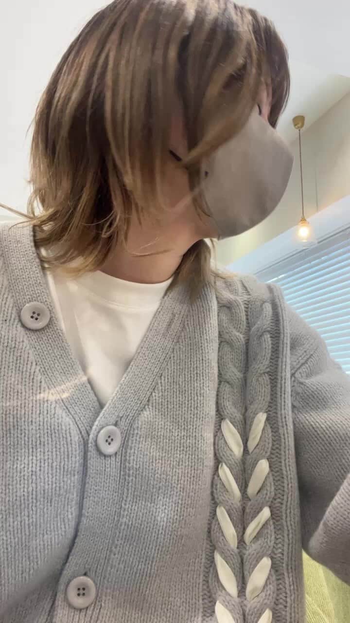 のインスタグラム：「スキンリペア リップセラムについて解説  #meeth #スキンリペアリップセラム」