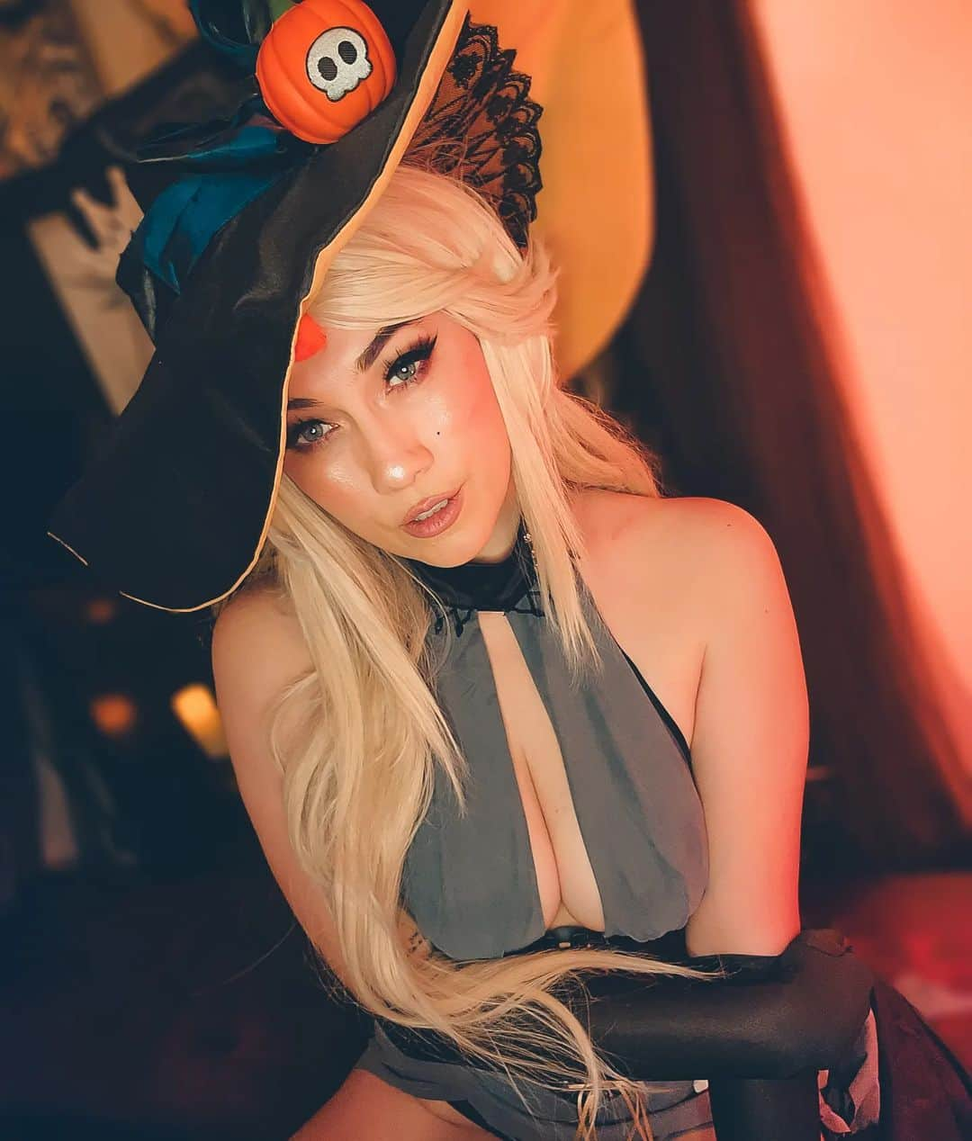 リンジー・エリースさんのインスタグラム写真 - (リンジー・エリースInstagram)「happy halloween witches」11月1日 13時02分 - gglindsayelyse