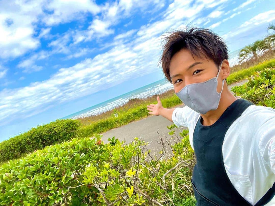 のインスタグラム：「11月かりんとう力車予定日👶🏾🍁  16日（水）16:00〜17:00空き 19日（土）× 20日（日）15:30〜17:00空き 23日（水）× 24日（木）15:00〜17:00空き 26日（土）× 27日（日）× 29日（火）× 30日（水）×  ⚠️ユニット活動で急な出勤予定の変更がある場合があります。 尚、出勤予定記載のものが相違がある場合がありますので予めご了承ください🙇‍♂️ 人力車の予約方法はプロフィール欄をチェックしてねっ✅  #東京力車 #浅草 #人力車 #人力車のお兄さん」
