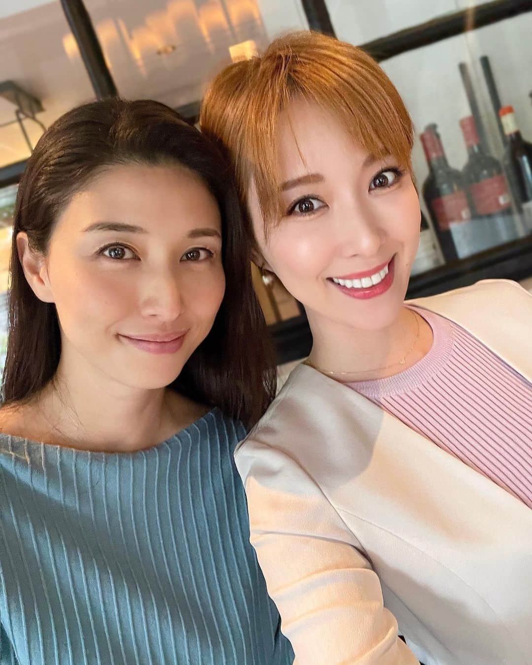 瀬戸早妃さんのインスタグラム写真 - (瀬戸早妃Instagram)「マナミの大人の色気💕 ノックアウトされた1日でした🥰📈  #橋本マナミ #結婚出産おめでとう #グラビア #💖」11月1日 17時23分 - plievesaki