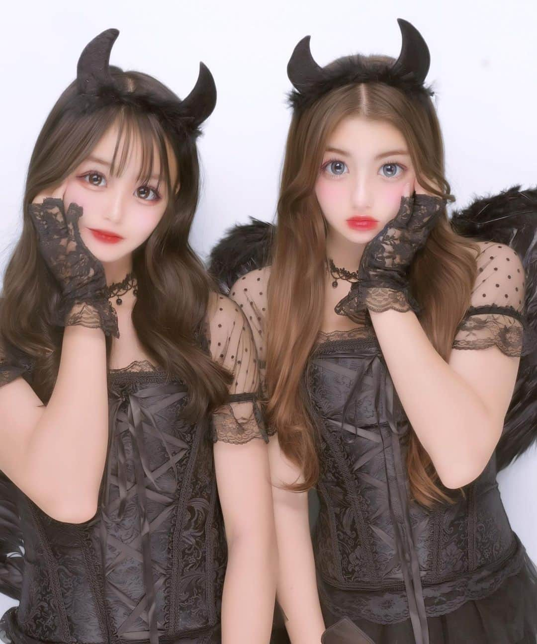 りりあのインスタグラム：「ハロウィンプリ👻　 撮るの初めてかも！？  #プリクラ #purikura #ハロウィン　#コスプレ #devil #halloween2022」