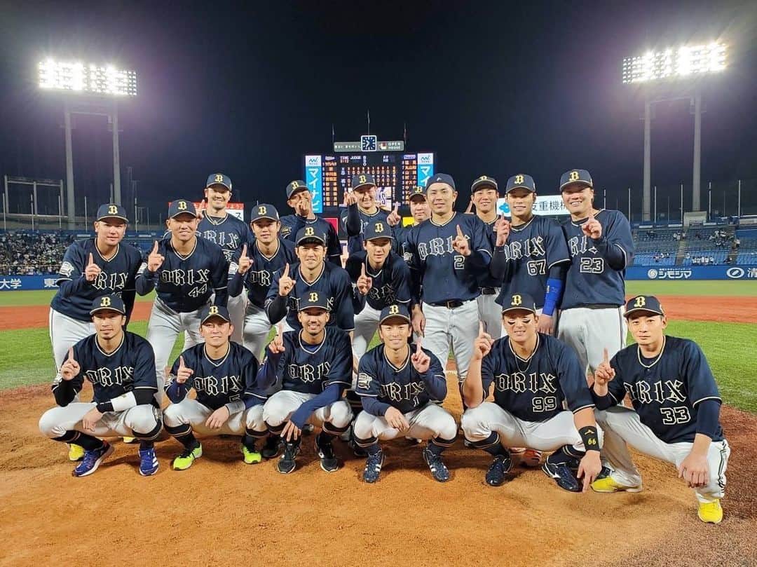 紅林弘太郎のインスタグラム：「日本一！！ 最後まで熱い声援ありがとうございました！ #もみあげのもみちゃん」
