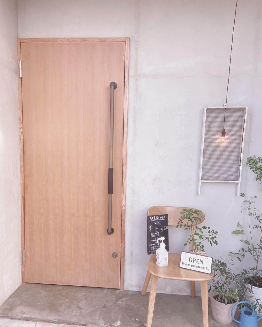 深野ひなのインスタグラム：「可愛いカフェ見つけてしまった🥺 #カフェ」