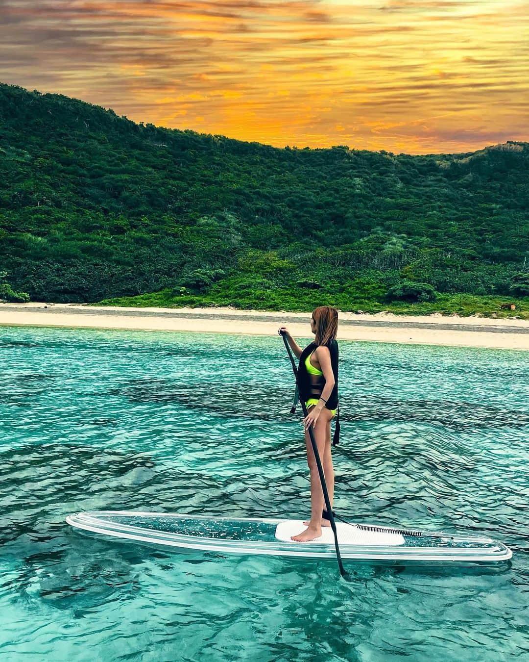 鈴木まりなのインスタグラム：「クリアサップでsunset🧡  #clearsup」