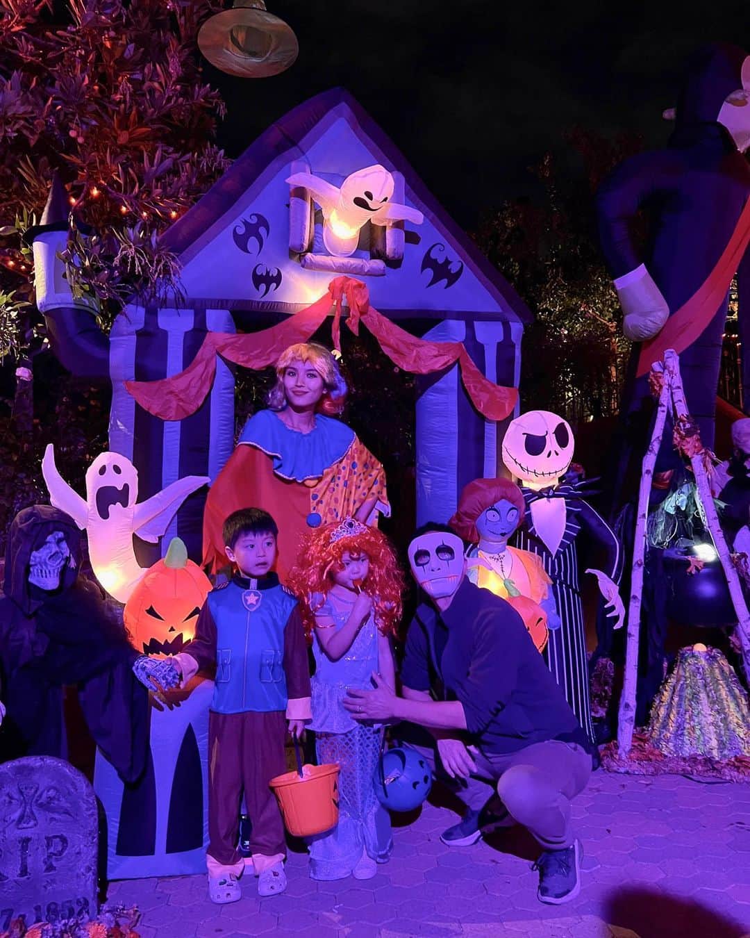 ルピン・ワンのインスタグラム：「Halloween 2022 🎃」