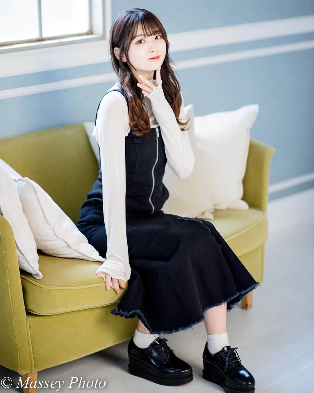 Hiro Matsushimaさんのインスタグラム写真 - (Hiro MatsushimaInstagram)「. . . . 「スタジオキャナル／アンカー＆セイラー」で撮った写真です。 モデルは、西野ゆうかちゃんです。 It is a picture taken in the studio “Studio Canal / Anchor & Sailor”. Her name is Yuka Nishino. . . #ポートレート #ポートレート女子 #ポートレートモデル #ポートレート撮影 #ポートレート部 #ポートレイト #ポトレ #被写体 #モデル #被写体モデル #写真部 #東京カメラ部 #サロンモデル #西野ゆうか #撮影会モデル #撮影会の女神さま #portrait #excellent_portraits #girlsphoto #cute #kawaii #lovers_nippon_portrait #portrait_perfection #portraitphotography #japanesegirl #japanesemodel #model #tokyogirl #모델촬영 #인물사진」11月2日 16時30分 - massey_photo