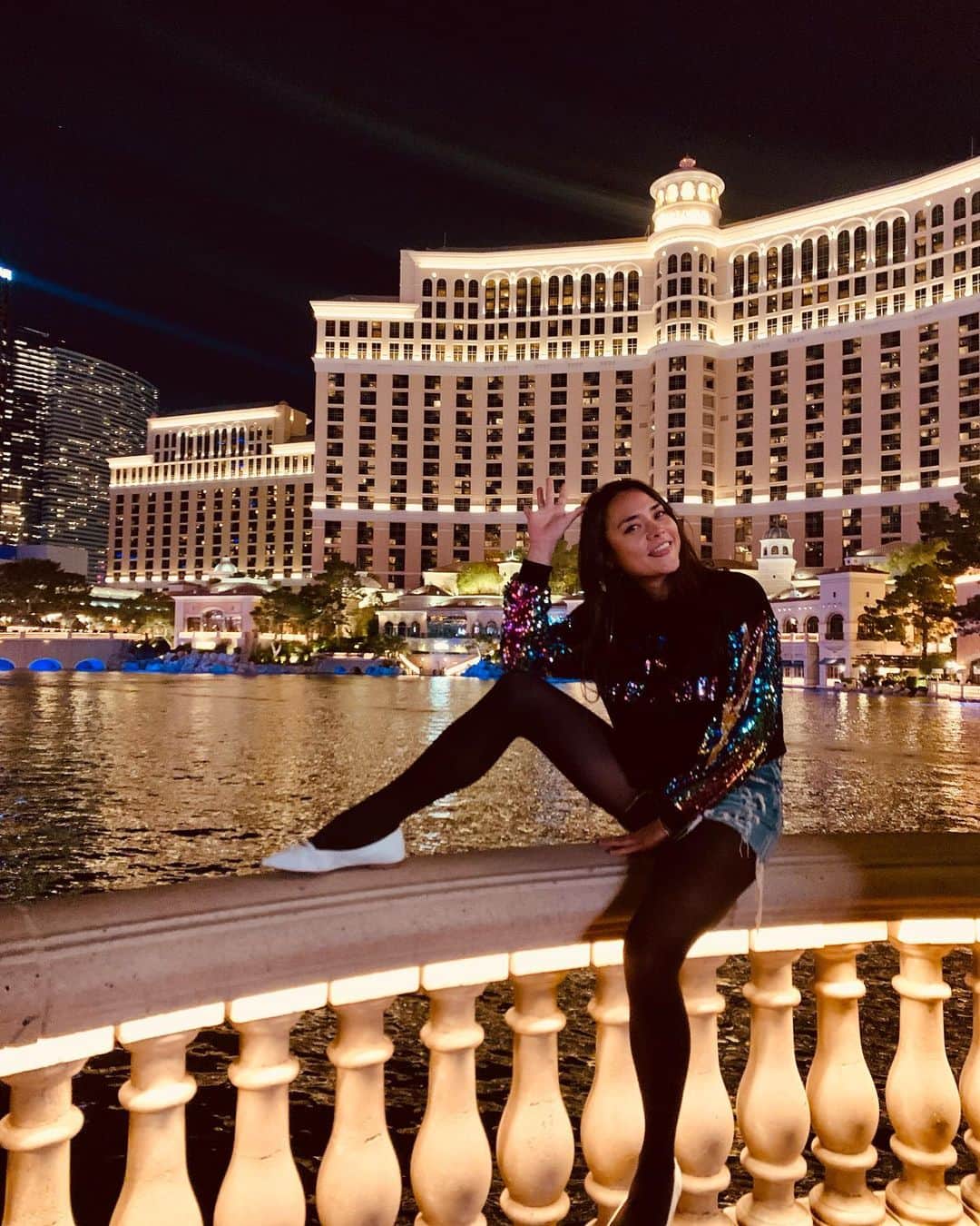 加賀美セイラのインスタグラム：「Hey #Vegas #Bellagio #fountain」