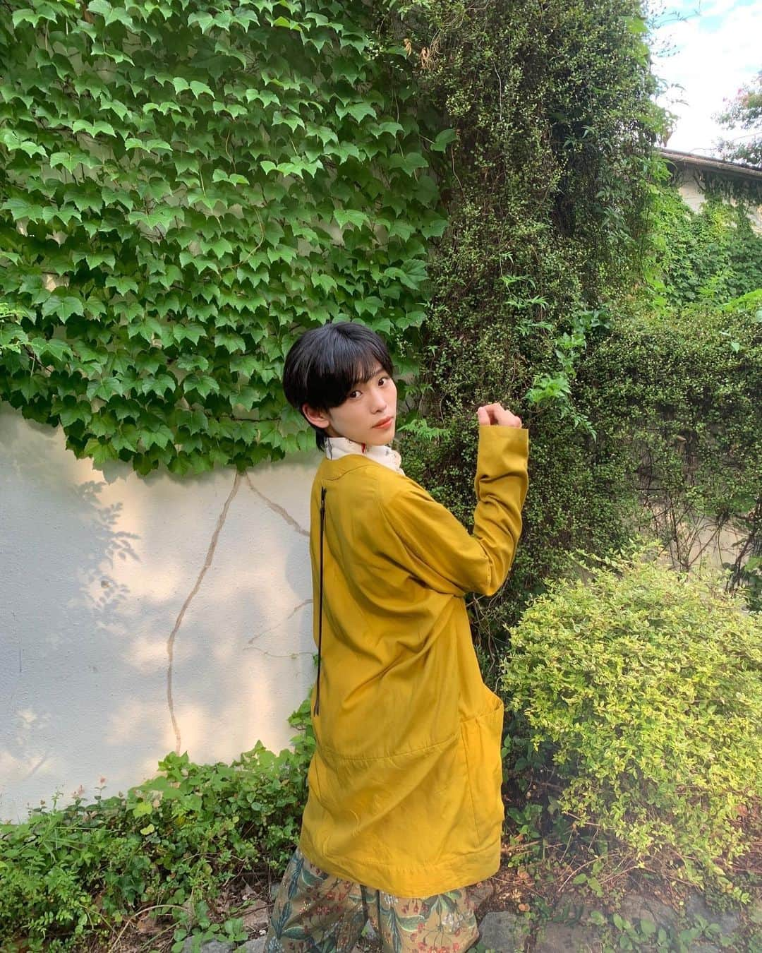 星野晴海さんのインスタグラム写真 - (星野晴海Instagram)「🌰🐿⭐️ 秋服らしさのある黄色がお気に入り☺︎  ⬆️生写真じゃ伝えられなかった後ろの可愛さが伝わるショット！！！ カーディガンの後ろの紐が鬼かわでした💗 ・ ・ ・ ・ ・ ・ ・ ・ ・  #秋服  #秋服コーデ  #カーディガン   #カーディガンコーデ  #ootd   #ootdfashion  #fashion  #fyp」11月2日 18時35分 - harumi_supafuru