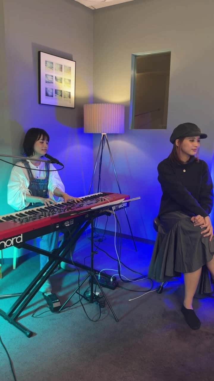 JU!iEのインスタグラム：「Special collab live with @beverly_official_ 💕」