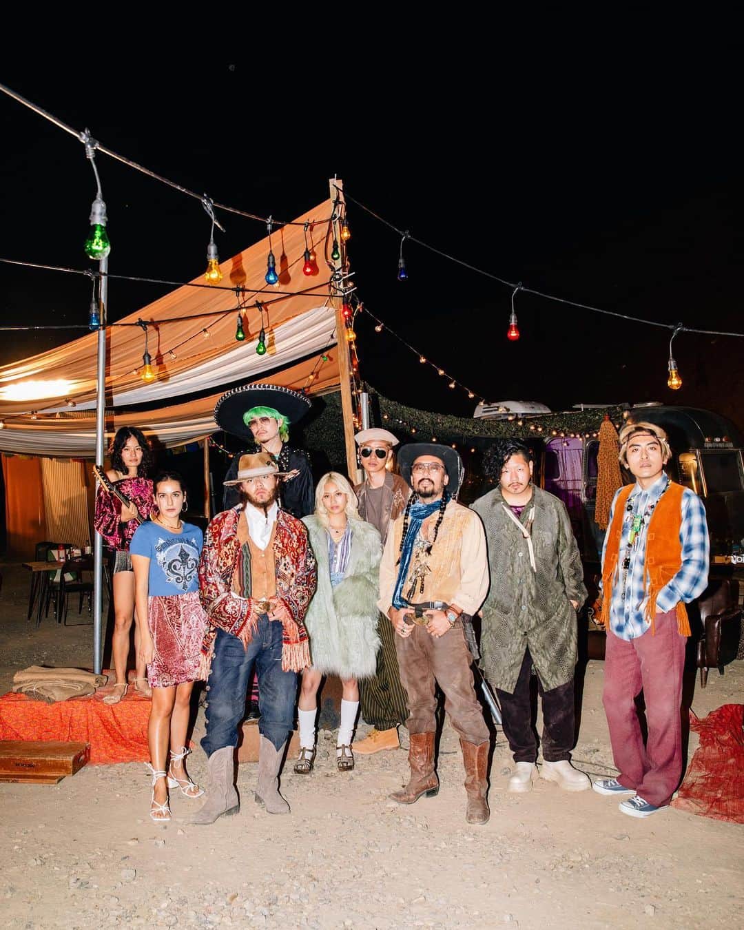 PURIのインスタグラム：「Kroi / Funky GUNSLINGER  Director : Takuto Shimpo Starring :  PURI,YURIKO Cast :  Eva,Aoi Choreographer：BETTY Director of Photography : Yuki Ono Camera Assistant : Satoru Fujita, Seijun Ichinose Steadicam Operator : Genki Hidaka Lighting Director : Kazuhide Toya Lighting Chief : Yukinori Suda  Lighting Assistant :  Yosuke Fujita, Hyumu Hara  Production designer : Naomi Iwase(R.mond) Production Designer Assistant: Yu Kawakami , UBUNA,  Seimu Uechi Set Builder : Ryota Sakihiro(GRAY art), Takaaki Sasaki(GRAY art), Taiki Maruyama(GRAY art)  Hair & Make-up : Yukari Clarke Stylist : Minoru Sugahara Car Coordinator : Yoshiro Matsumura Colorist : Sota Ito Production Manager : I.Y.O Production Assistant : Harumi Akada, Chih Yun Chen Production Staff : Miyu Okawa, Mitsuki Matsuyama Production Driver : Hiroyuki Ishii, Minoru Ishimoto, Ryuta Nakaya Producer : Kota Noguchi Production : FIRSTORDER」