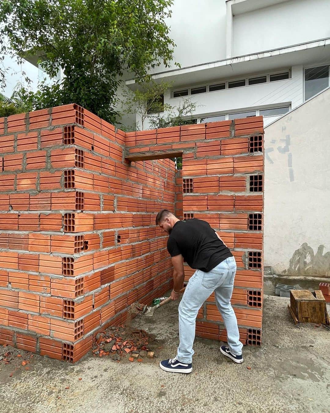 Jonas Sulzbachさんのインスタグラム写真 - (Jonas SulzbachInstagram)「Construindo um sonho 🏡」11月3日 10時30分 - jonassulzbach