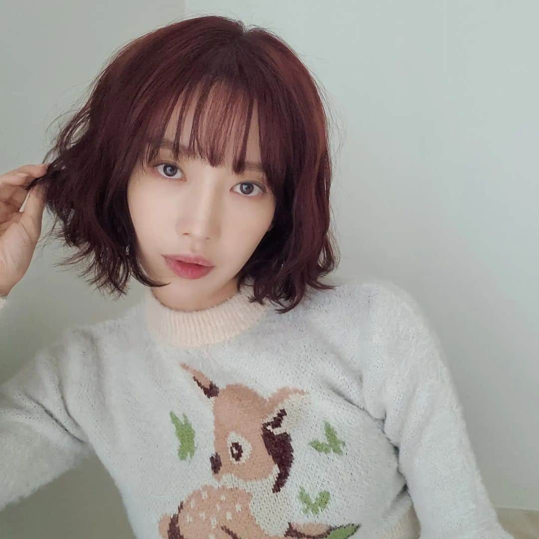 ペ・グリンのインスタグラム：「요즘 나의 최애 스타일🤍」